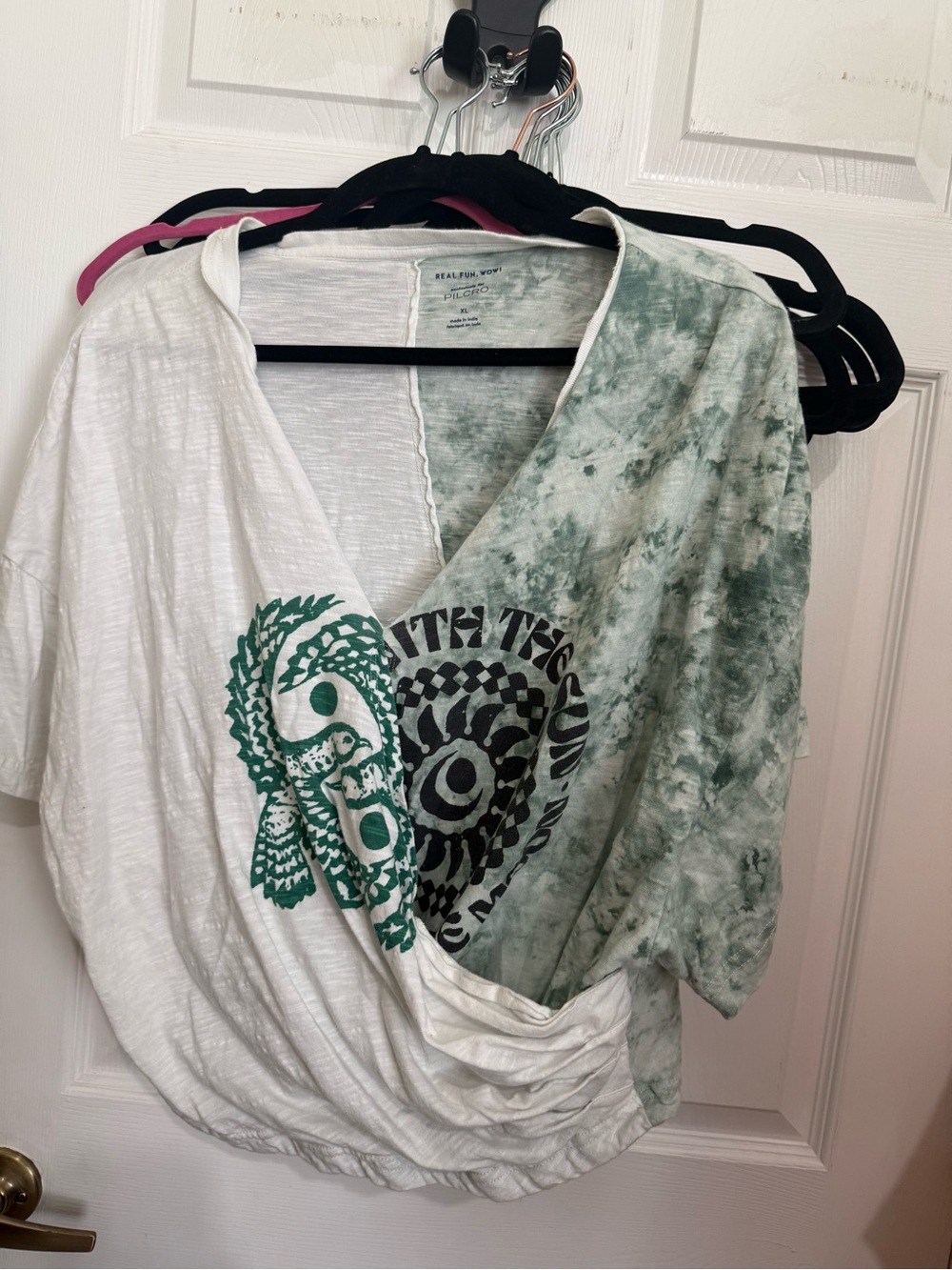 Anthropologie Pilcro Green &White Graphic Tie-Dye Short Sleeve Tee - Picture 2 of 3